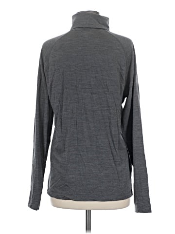 UNTUCKit Long Sleeve Turtleneck (view 2)