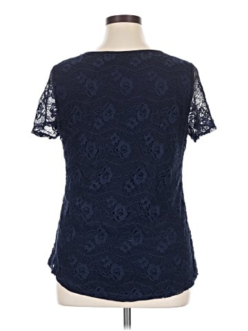 Leo & Nicole Short Sleeve Top (view 2)