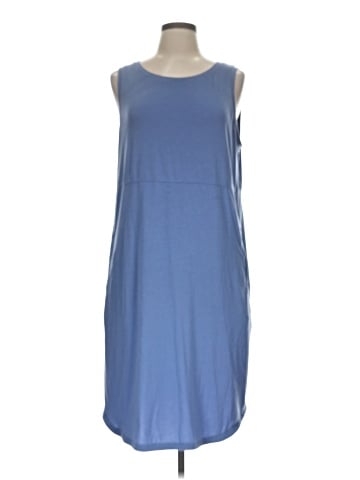 Columbia Casual Dress (view 1)