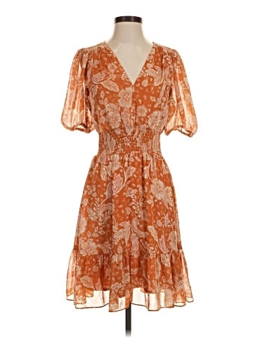 Donna Morgan Casual Dress (view 1)