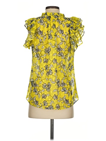 Robert Graham Short Sleeve Silk Top (view 2)