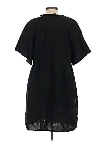 Old Navy Casual Dress (view 2)