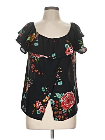 Xhilaration Short Sleeve Blouse (view 1)