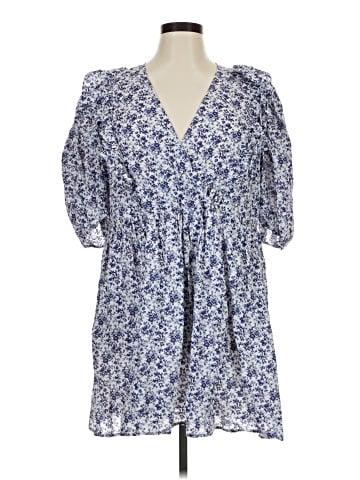H&M Casual Dress (view 1)
