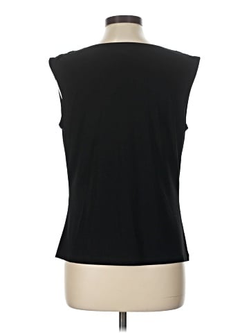 Jennie & Marlis Sleeveless T-Shirt (view 2)