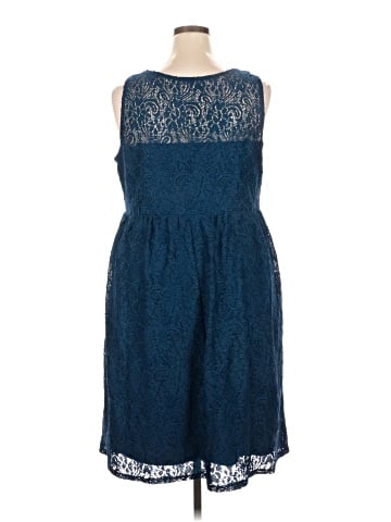 Lane Bryant Outlet Casual Dress (view 2)