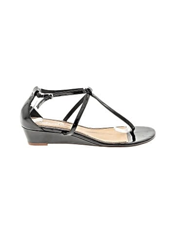 Splendid Wedges (view 1)