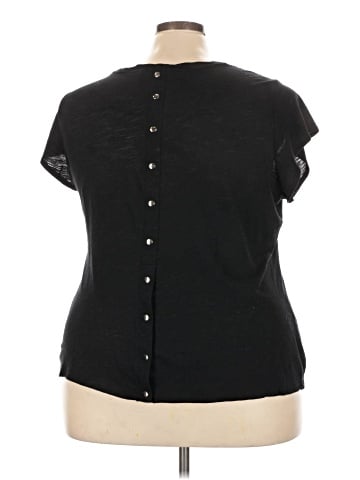 Rock & Republic Short Sleeve T-Shirt (view 2)