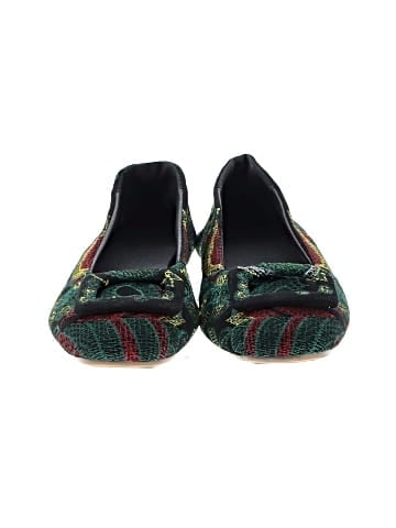 Unbranded Flats (view 2)