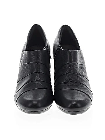 Clarks Heels (view 2)