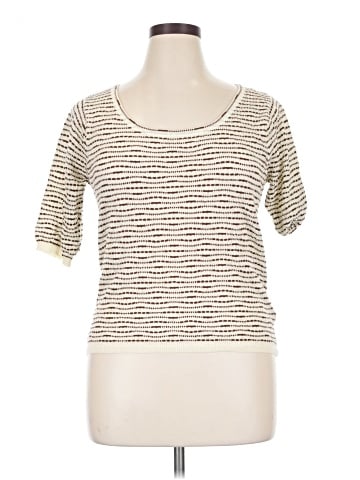 Max Studio 3/4 Sleeve T-Shirt (view 1)