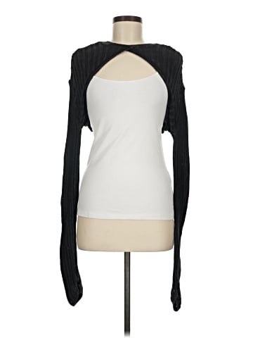 Hot Topic Shrug (view 1)