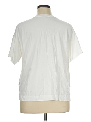 Old Navy Short Sleeve T-Shirt (view 2)