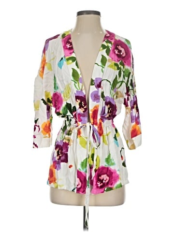 North Style 3/4 Sleeve Blouse (view 1)
