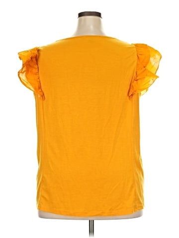 Daisy Fuentes Short Sleeve Top (view 2)