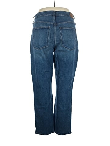 Madewell The Curvy Perfect Vintage Straight Jean in Mayfield Wash (view 2)