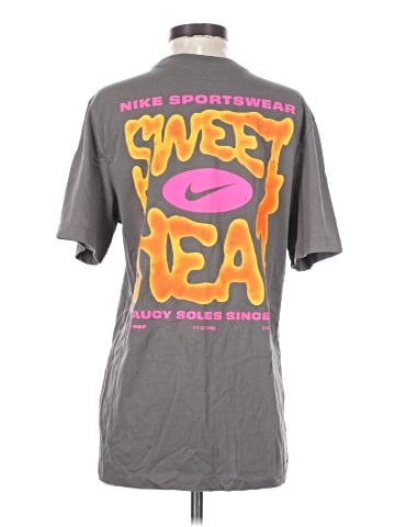 Nike Short Sleeve T-Shirt (view 2)