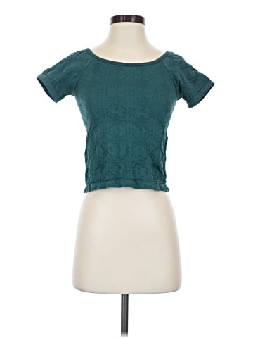 Olive and Oak Short Sleeve Top (view 1)