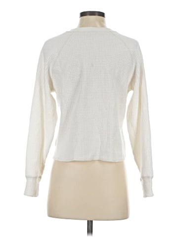 Old Navy Pullover Sweater (view 2)