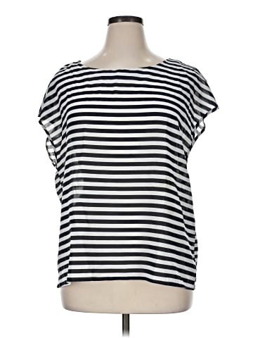 Daniel Rainn Short Sleeve Top (view 1)