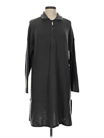 Inhabit Poncho (view 1)