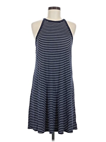 Old Navy Casual Dress (view 1)