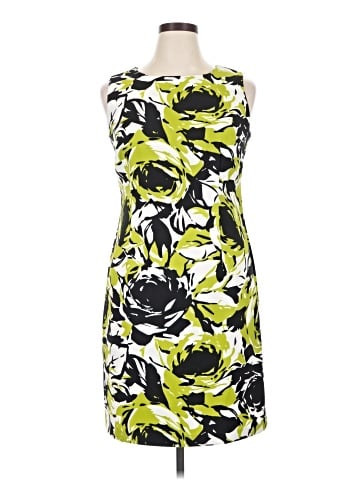 Ronni Nicole Cocktail Dress (view 1)