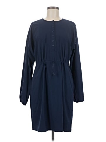 Columbia Casual Dress (view 1)