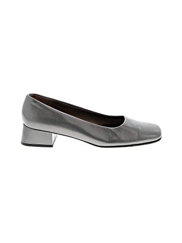 SRO Heels (view 1)