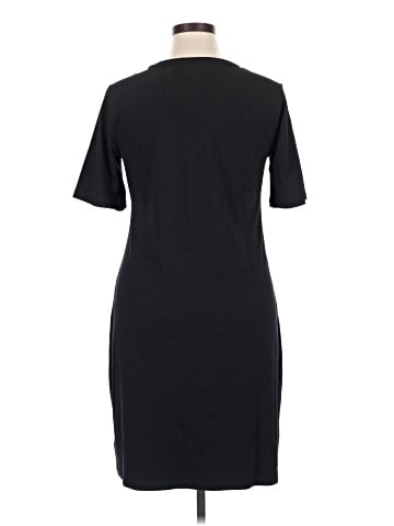 Old Navy Casual Dress (view 2)