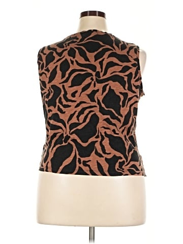 Sanctuary Sleeveless Blouse (view 2)