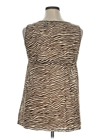 New York & Company Sleeveless Blouse (view 2)