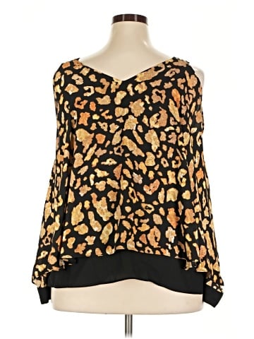 Thalia Sodi Long Sleeve T-Shirt (view 2)