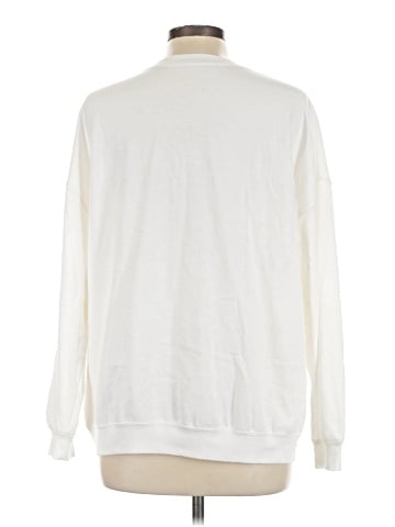 Hello Kitty Sweatshirt (view 2)