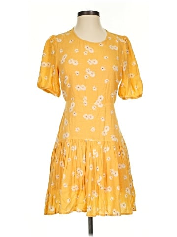 En Creme Casual Dress (view 1)