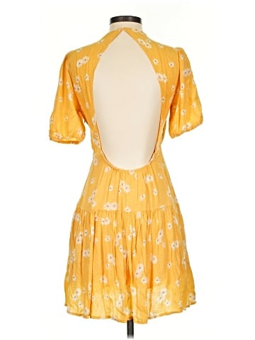 En Creme Casual Dress (view 2)