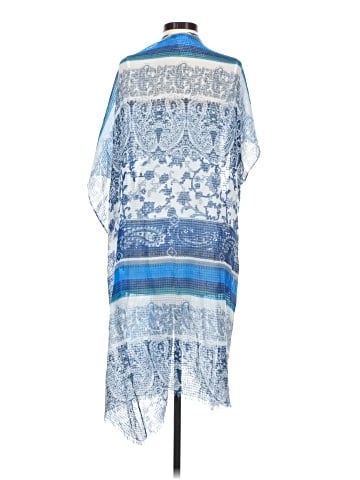 Subtle Luxury Kimono (view 2)