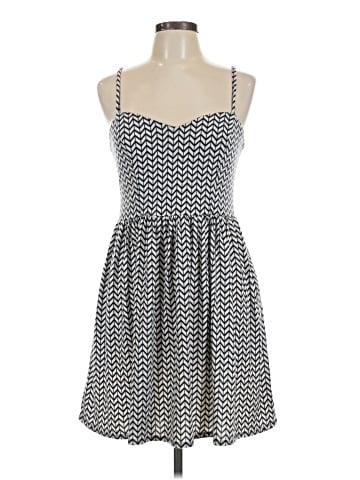 Xhilaration Casual Dress (view 1)