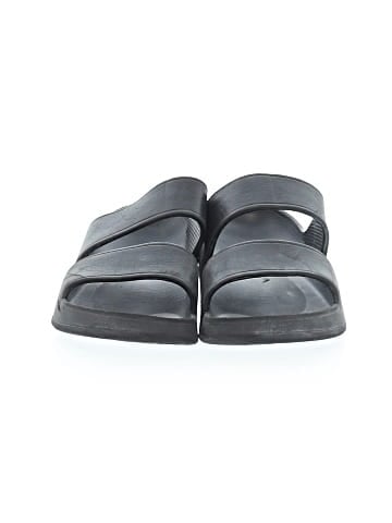 Old Navy Sandals (view 2)
