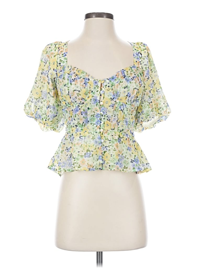 Pre-owned Astr Short Sleeve Blouse In Yellow