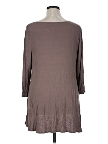 LOGO by Lori Goldstein 3/4 Sleeve T-Shirt (view 2)