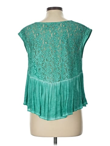 Black Swan Short Sleeve Top (view 2)