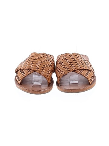 Universal Thread Sandals (view 2)