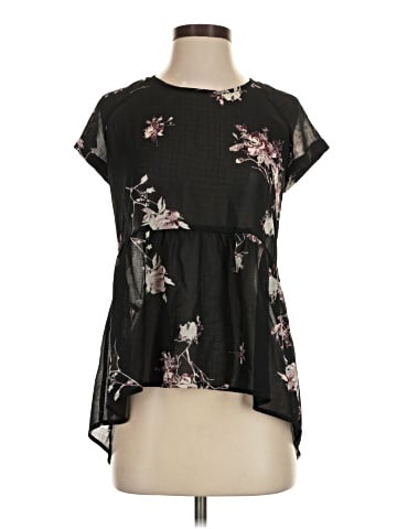 Xhilaration Short Sleeve Blouse (view 1)