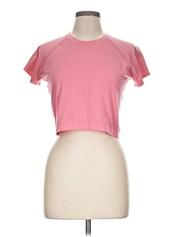 Lululemon Athletica Short Sleeve T-Shirt (view 1)