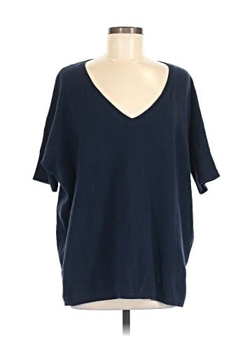 Minnie Rose Poncho (view 1)