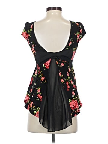 Julie's Closet Short Sleeve Blouse (view 2)