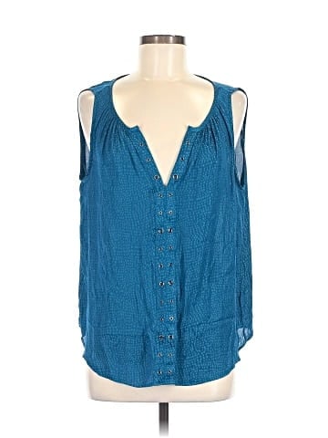 Jennifer Lopez Sleeveless Blouse (view 1)