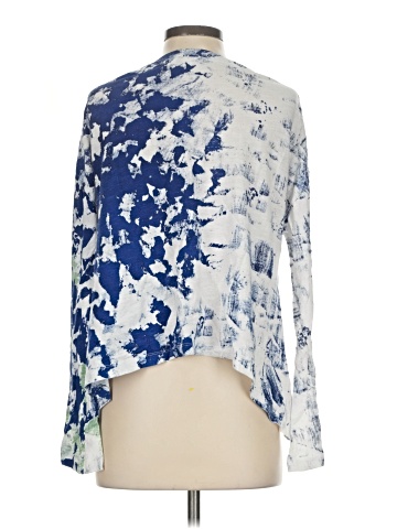 Akemi + Kin Long Sleeve T-Shirt (view 2)