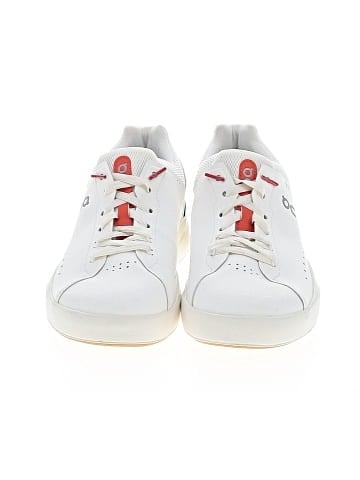On Cloud Sneakers (view 2)